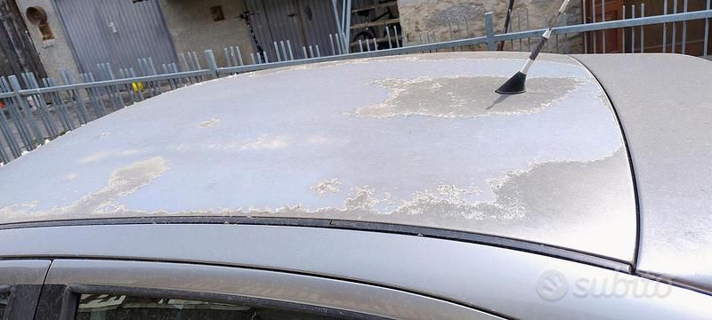 Usata Seat Leon Sport 130 CV (95 kW) 2005 Grigio Utilitaria