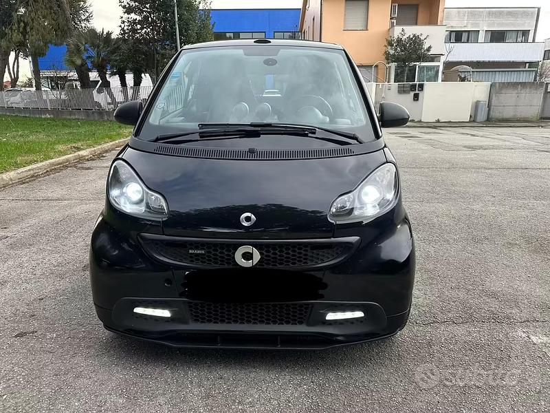 Usata Smart ForTwo Cabrio Brabus Xclusive 98 CV (72 kW) 2008 Nero Cabrio