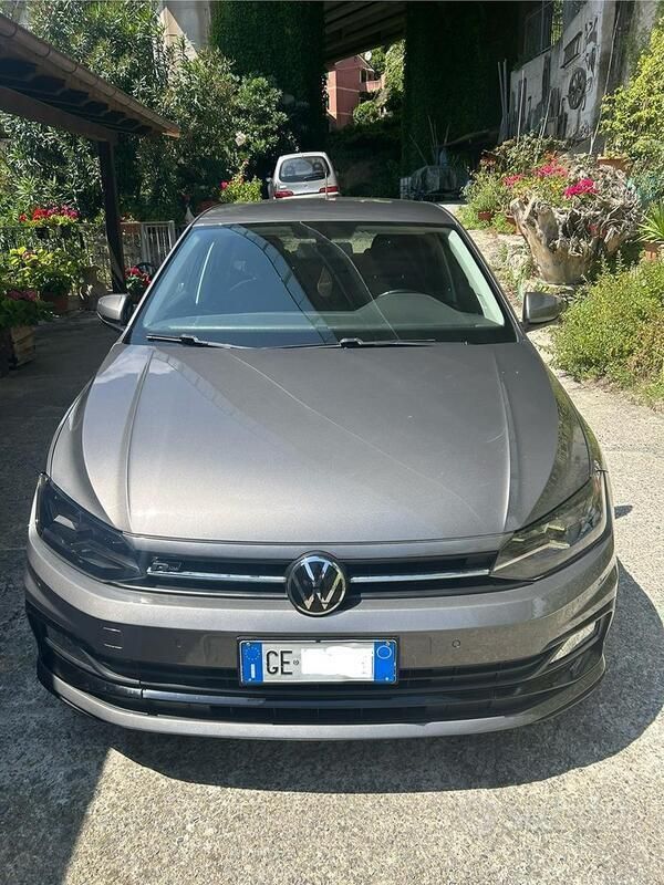 Usata VW Polo R-line 2021 Grigio Berlina