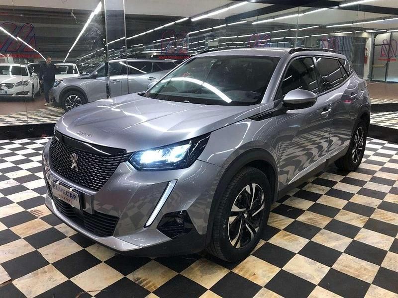 Usata Peugeot 2008 Allure 131 CV (96 kW) 2020 Antracite SUV