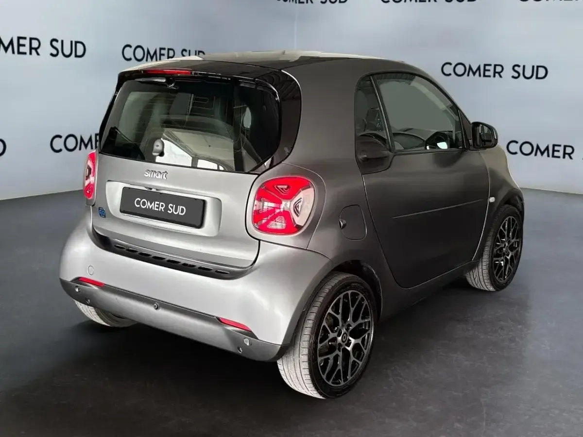 Usata Smart ForTwo Electric Drive Prime 41 kW (56 CV) 2023 Titan grey grigio opaco Coupé