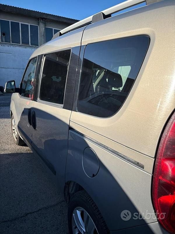 Usata Opel Combo 120 CV (88 kW) 2014