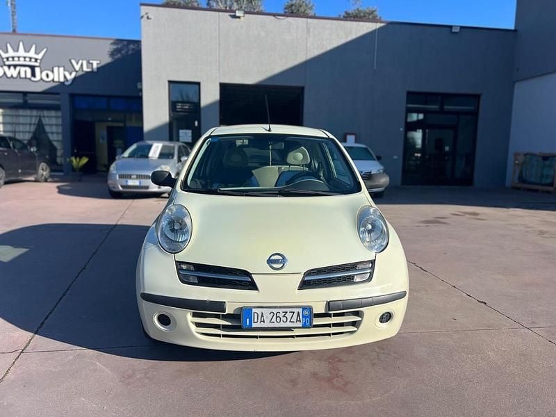 Usata Nissan Micra Acenta 80 CV (58 kW) 2006 Giallo Berlina