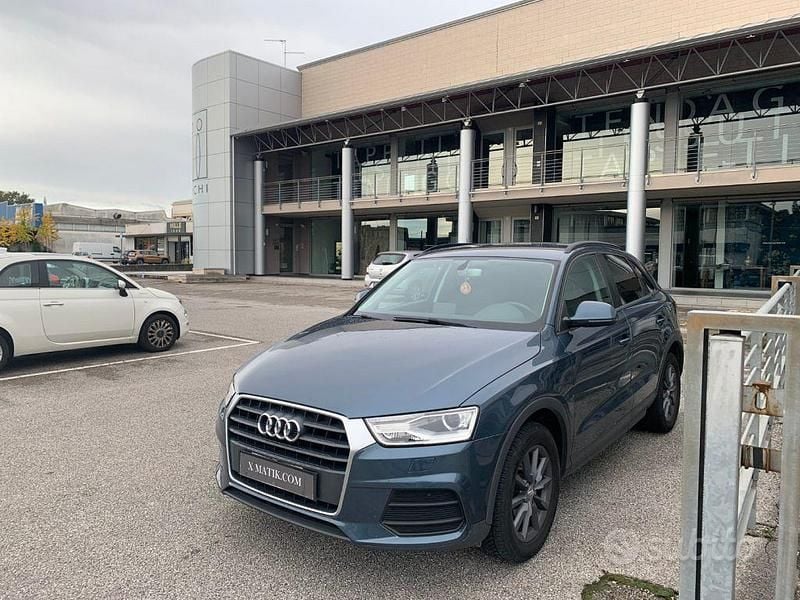 Usata Audi Q3 150 CV (110 kW) 2016 Blu metallizzato SUV