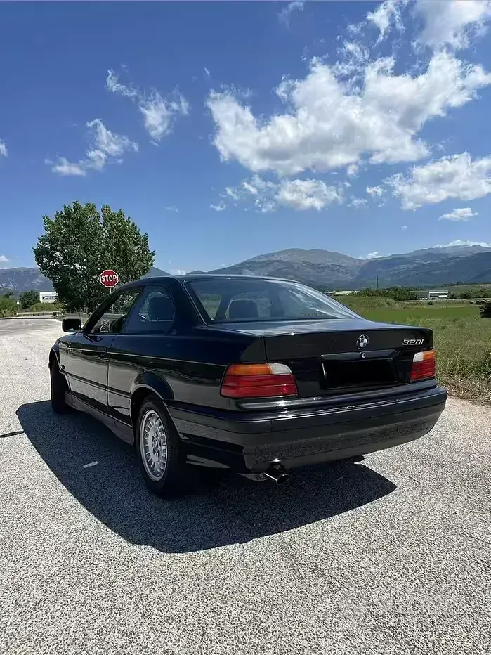 Usata BMW 320 150 CV (110 kW) 1995 Nero Coupé