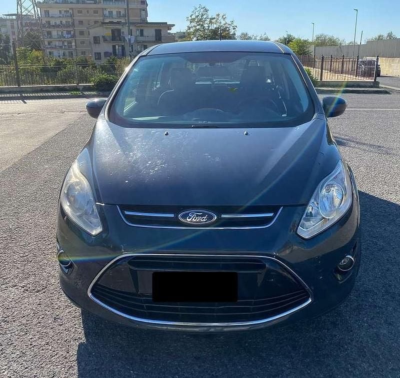 Usata 2013 Ford Grand C-Max Titanium Monovolume | 4800 € (Buon prezzo) - Immagine 1/4