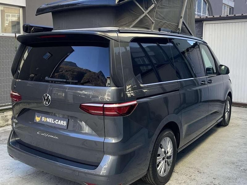 Nuova VW California Beach 150 CV (110 kW) 2025 Indiumgrey mett (x32t) Furgone
