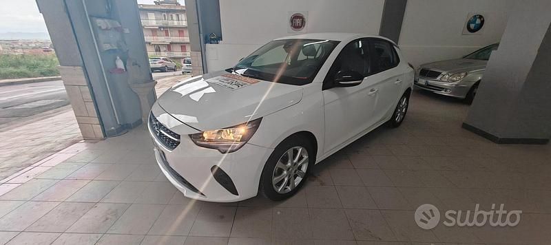 Usata Opel Corsa Edition 75 CV (55 kW) 2023 Argento Berlina