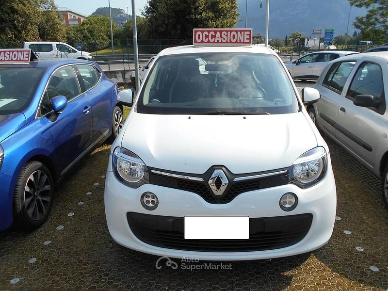 Gebraucht Renault Twingo SE 70 PS (51 kW) 2016 Weiß Kleinwagen