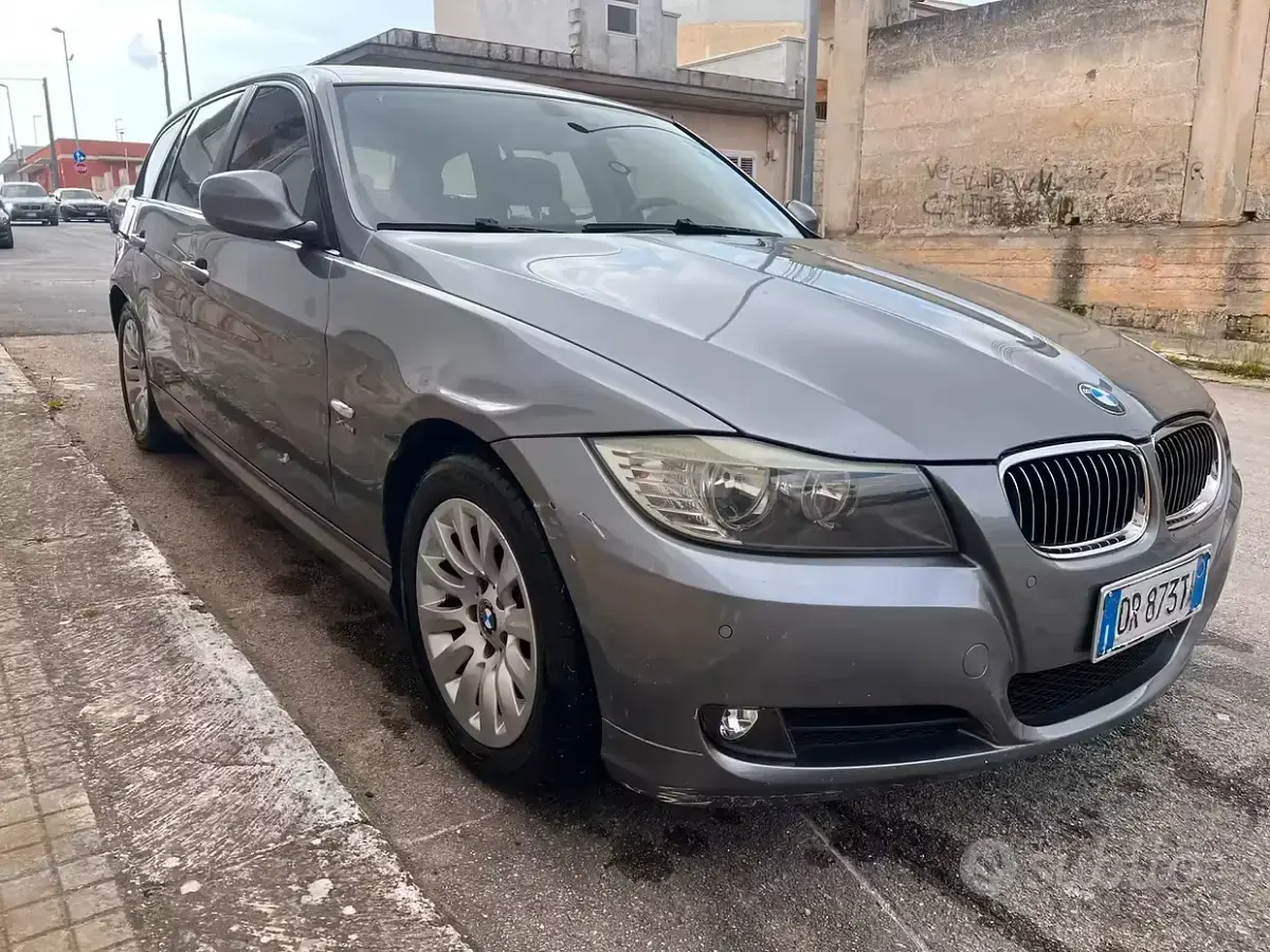 Usata BMW 320 177 CV (130 kW) 2008 Grigio Station wagon