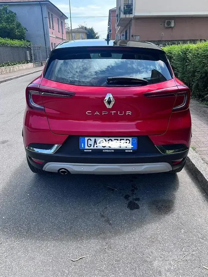 Usata Renault Captur Intens 116 CV (85 kW) 2020 Rosso SUV