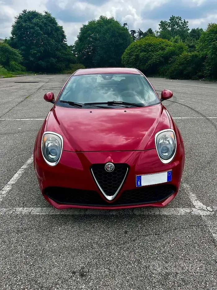 Usata Alfa Romeo MiTo 79 CV (58 kW) 2017 Rosso Utilitaria