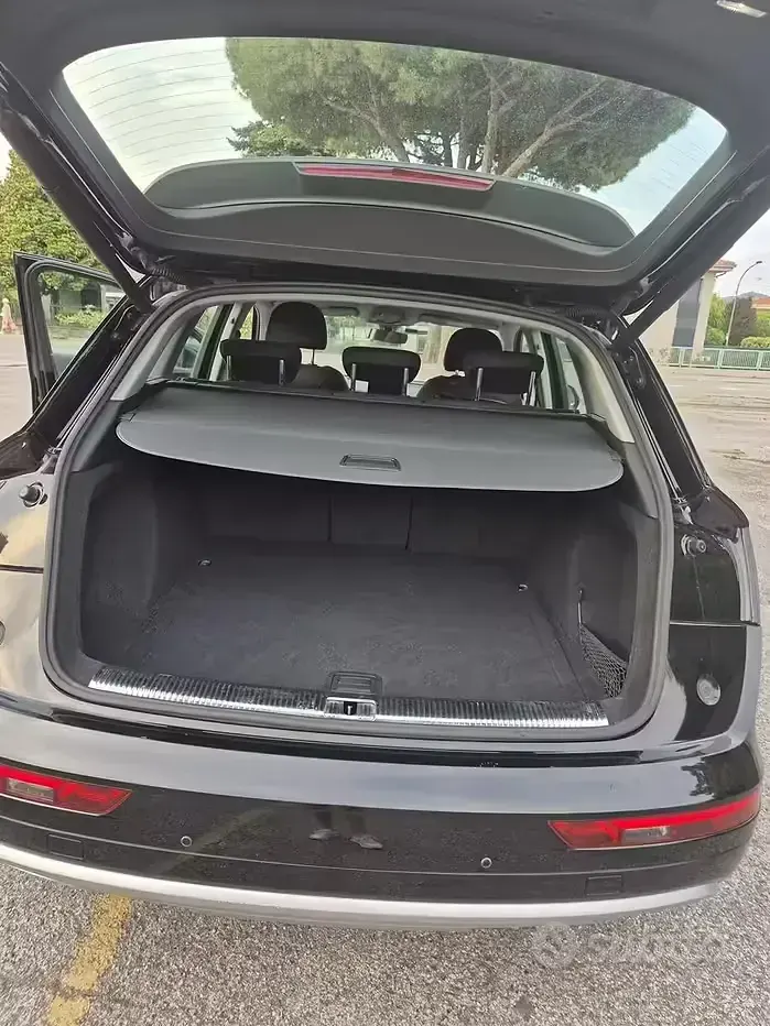 Usata Audi Q5 150 CV (110 kW) 2017 Nero SUV