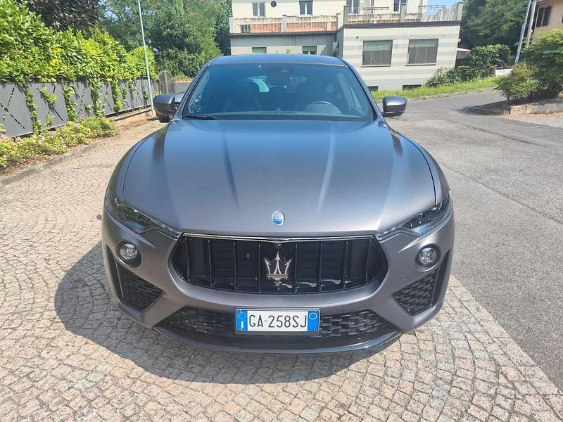 Usata Maserati GranSport 250 CV (183 kW) 2020 Grigio Station wagon