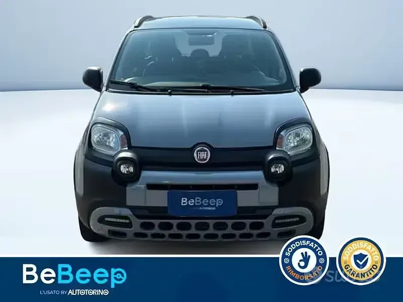 Usata Fiat Panda Cross Cross 70 CV (51 kW) 2021 Grigio metallizzato Utilitaria