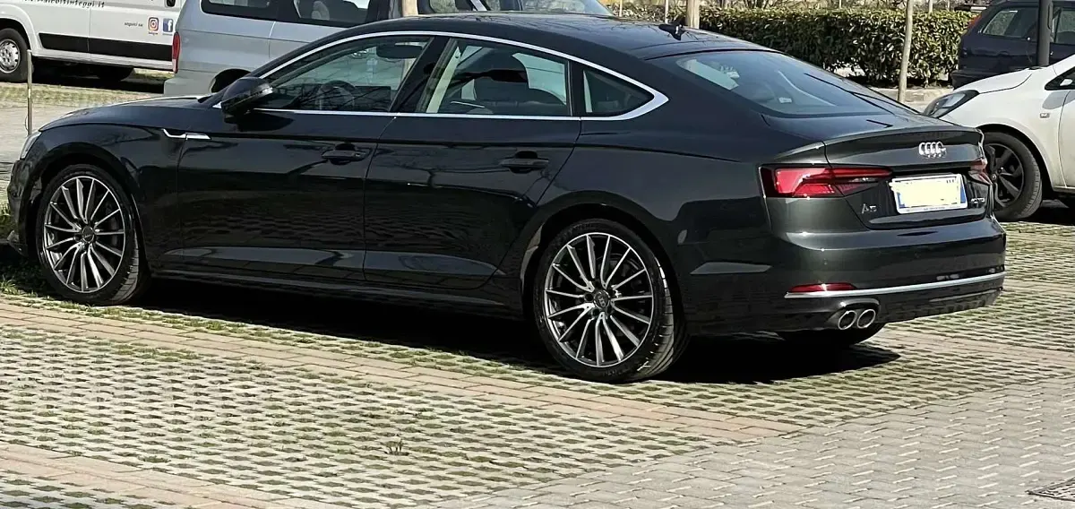 Usata Audi A5 Sportback Business 190 CV (139 kW) 2019 Utilitaria
