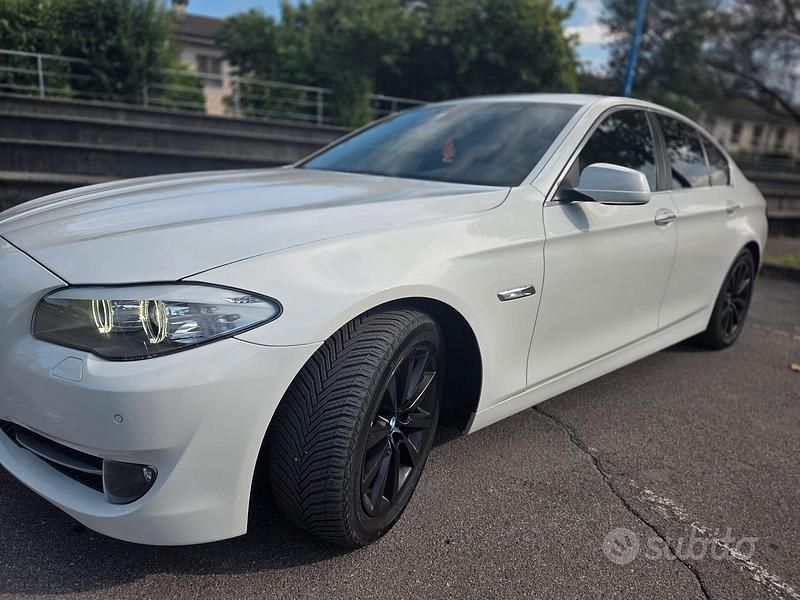 Usata BMW 530 M Sport 258 CV (189 kW) 2013 Bianco Berlina