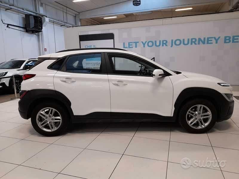 Begagnad Hyundai Kona Style 120 HK (88 kW) 2021 Vit SUV