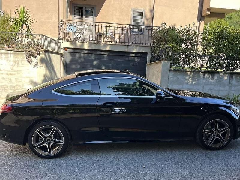 Usata Mercedes C220 Premium Plus 194 CV (142 kW) 2019 Coupé
