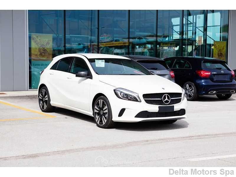 Nuova Mercedes A200 136 CV (100 kW) 2025 Bianco Berlina
