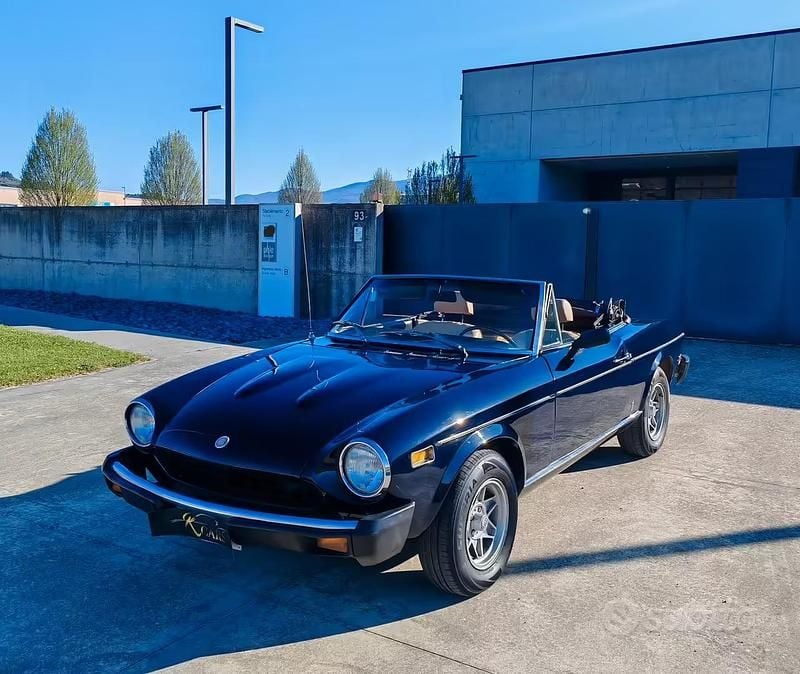 Używany Fiat 124 Spider 84 KM (61 kW) 1970 Kabriolet