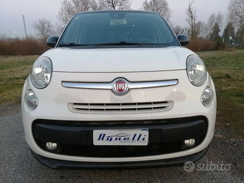 Usata Fiat 500L Lounge 105 CV (77 kW) 2014 Bianco Monovolume