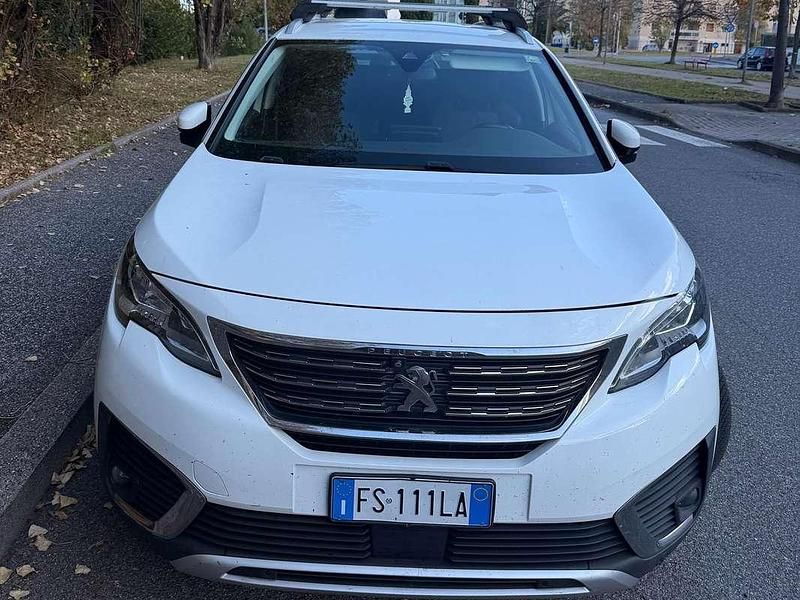Usata Peugeot 5008 Active 120 CV (88 kW) 2018 Bianco SUV