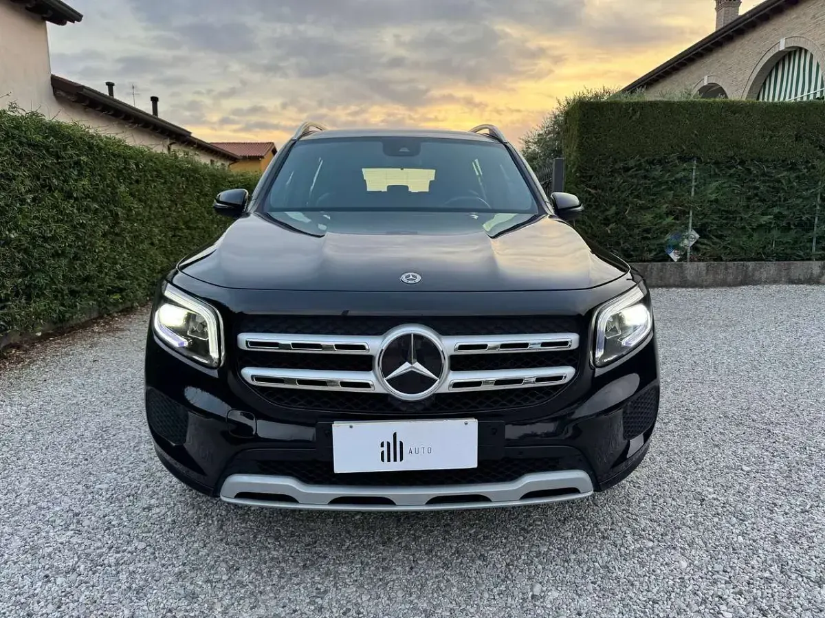 Usata Mercedes GLB220 190 CV (139 kW) 2023 Nero SUV