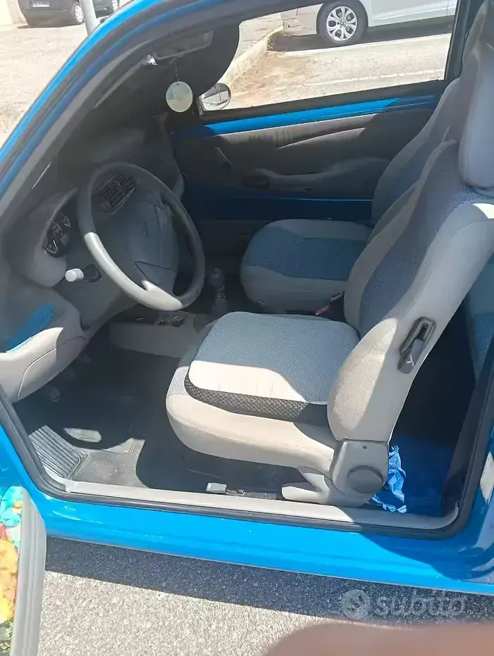 Usata Fiat Punto 95 CV (69 kW) 2012 Grigio Utilitaria