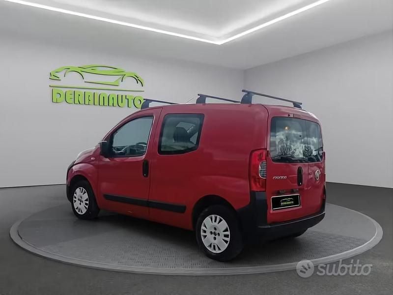 Usata Fiat Fiorino 73 CV (53 kW) 2011 Rosso Monovolume
