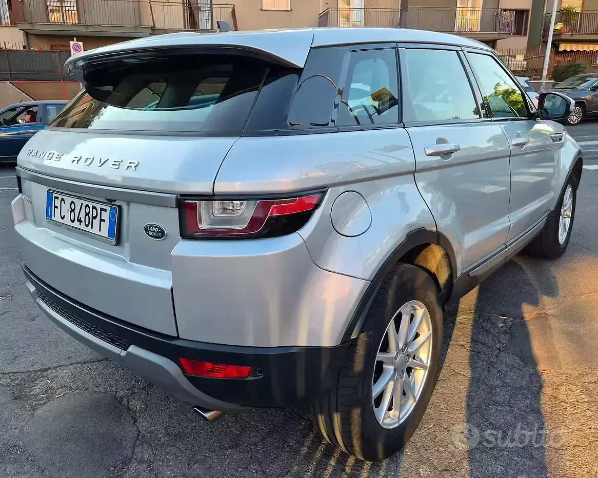 Usata Land Rover Range Rover evoque HSE 150 CV (110 kW) 2016 Grigio Station wagon