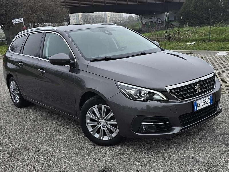 Usata Peugeot 308 Allure 131 CV (96 kW) 2021 Grigio Station wagon