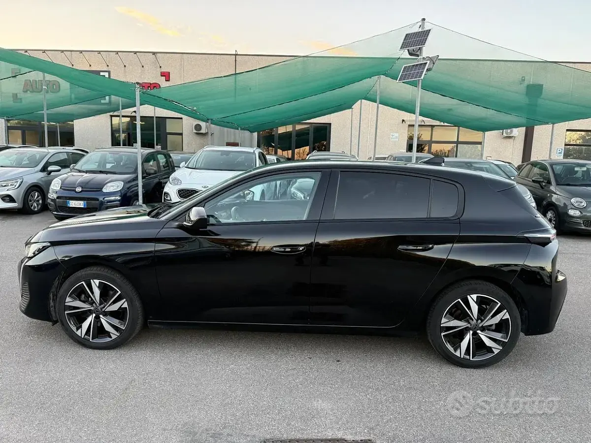 Usata Peugeot 308 Allure 131 CV (96 kW) 2023 Nero Berlina