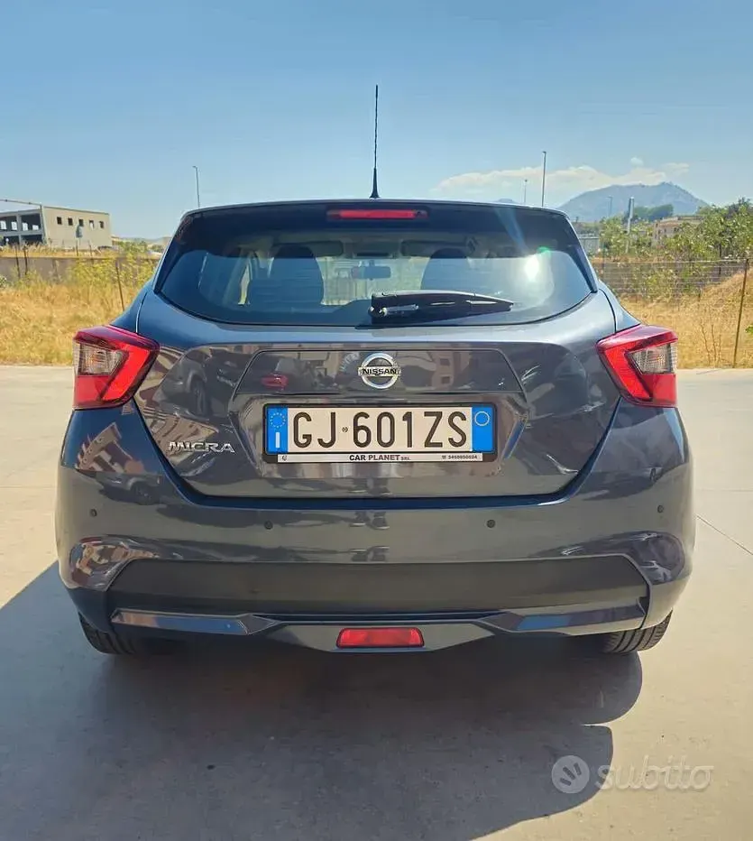 Usata Nissan Micra Acenta 87 CV (63 kW) 2022 Grigio Utilitaria