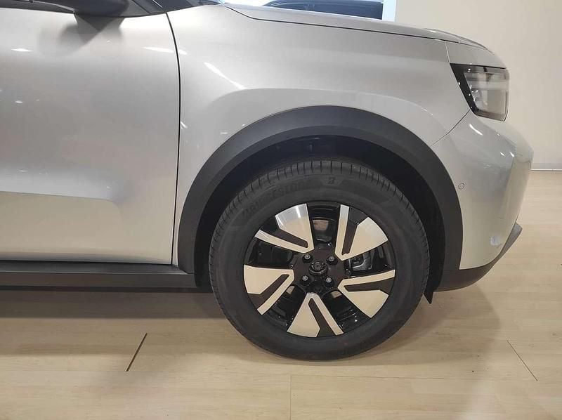 Nuova Opel Frontera 110 CV (80 kW) 2025 Canyon orange SUV