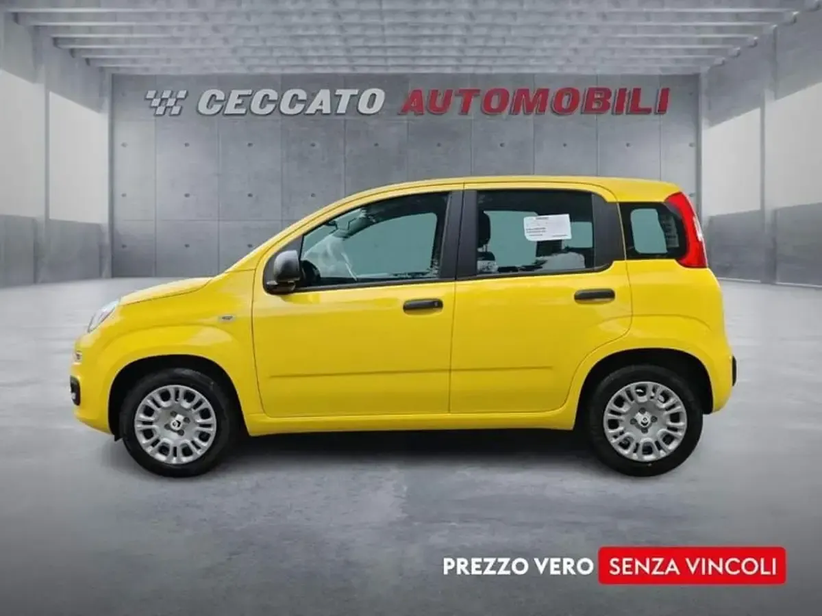 Nuova Fiat Panda Pop 65 CV (47 kW) 2026 Giallo Utilitaria