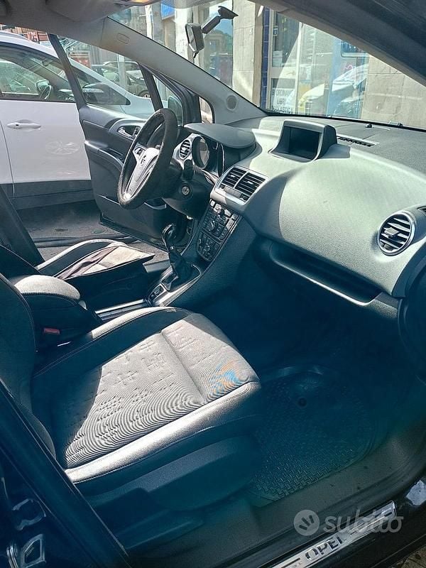 Usata Opel Meriva Cosmo 120 CV (88 kW) 2014 Nero Monovolume