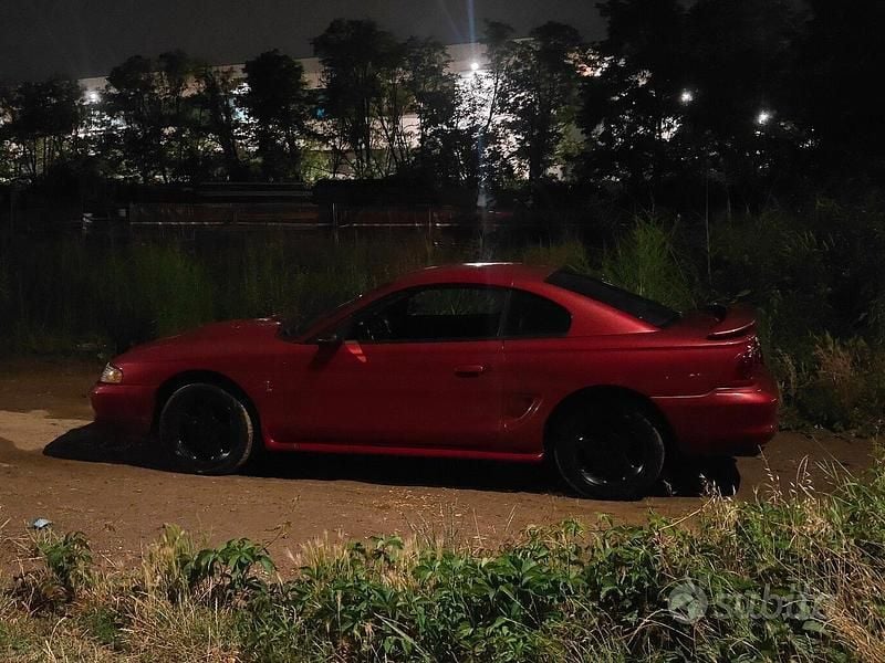 Usata Ford Mustang 1996 Rosso Coupé