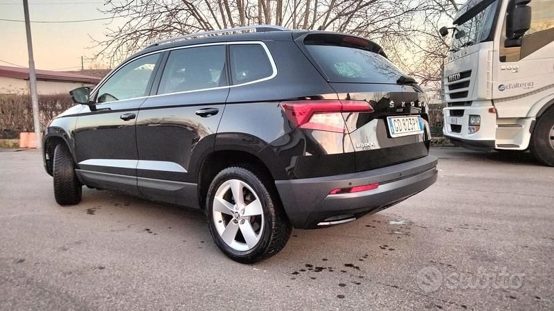Usata Skoda Karoq 116 CV (85 kW) 2021 Nero SUV