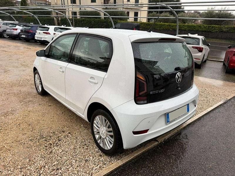 Usata VW up! move up! 68 CV (50 kW) 2020 Bianco Utilitaria