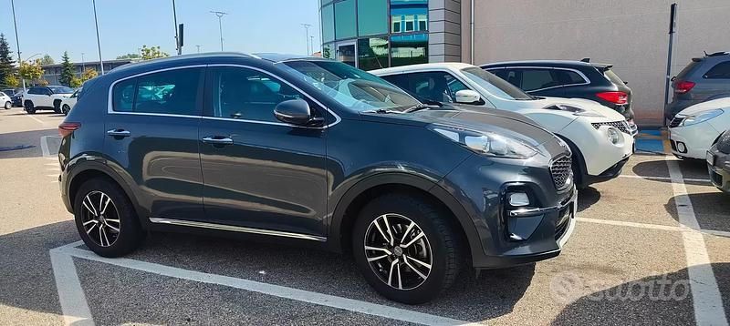 Usata Kia Sportage Plus 116 CV (85 kW) 2019 Grigio SUV