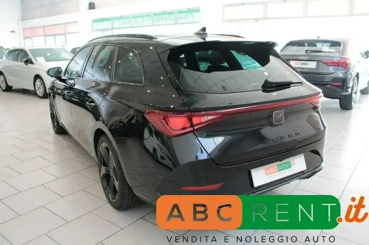 Usata Cupra Leon 150 CV (110 kW) 2025 Nero Station wagon