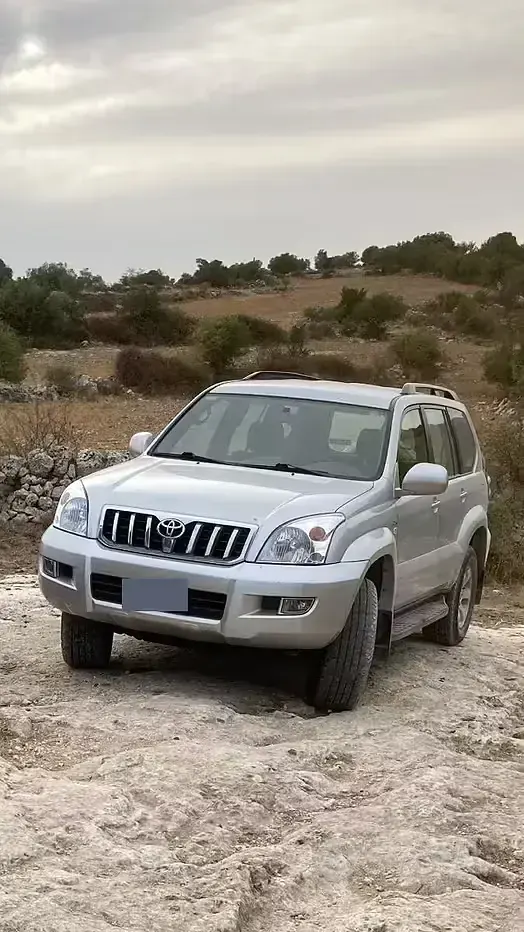 Usata Toyota Land Cruiser 163 CV (119 kW) 2006 Grigio SUV