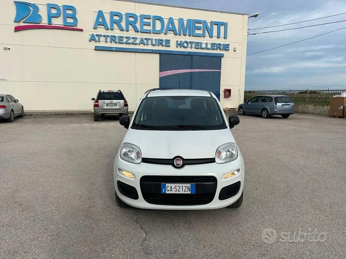 Usata Fiat Panda Easy 71 CV (52 kW) 2020 Bianco Utilitaria