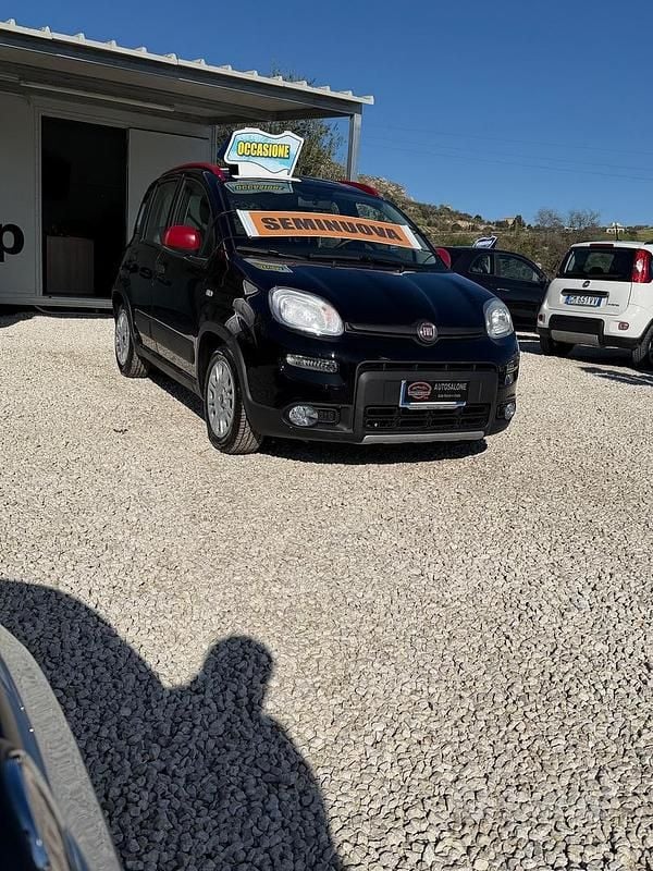 Usata Fiat Panda S 70 CV (51 kW) 2024 Nero Berlina