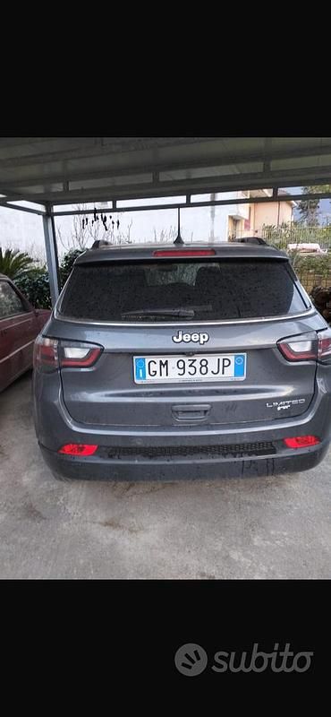 Usata Jeep Compass 131 CV (96 kW) 2023 Grigio SUV