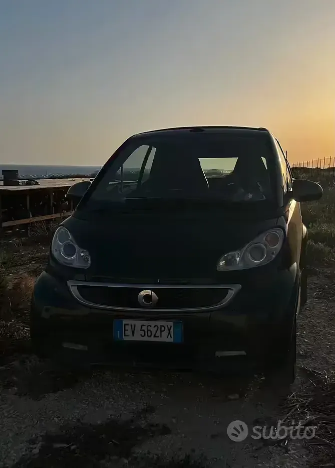 Usata Smart ForTwo Cabrio 71 CV (52 kW) 2014 Nero Cabrio