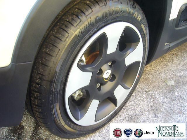 Usata Fiat Panda Cross Cross 69 CV (50 kW) 2024 Bianco Utilitaria