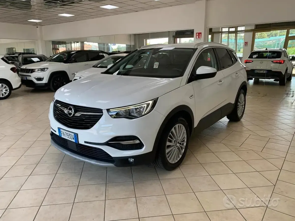 Usata Opel Grandland X Business 131 CV (96 kW) 2018 Bianco SUV