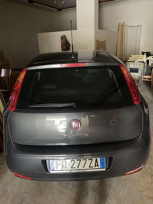 Usata Fiat Grande Punto S 77 CV (56 kW) 2016 Utilitaria